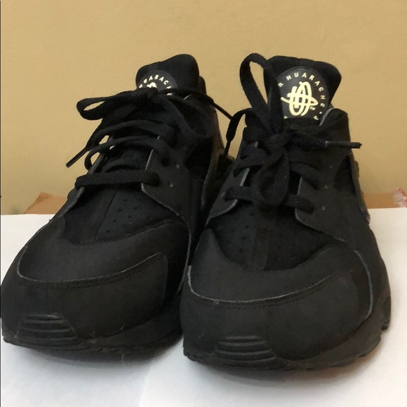 all black nike huarache mens